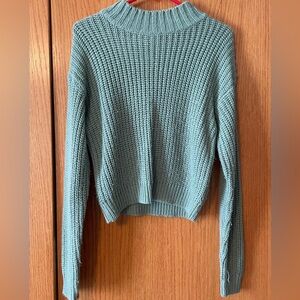 Women's Green Sweater